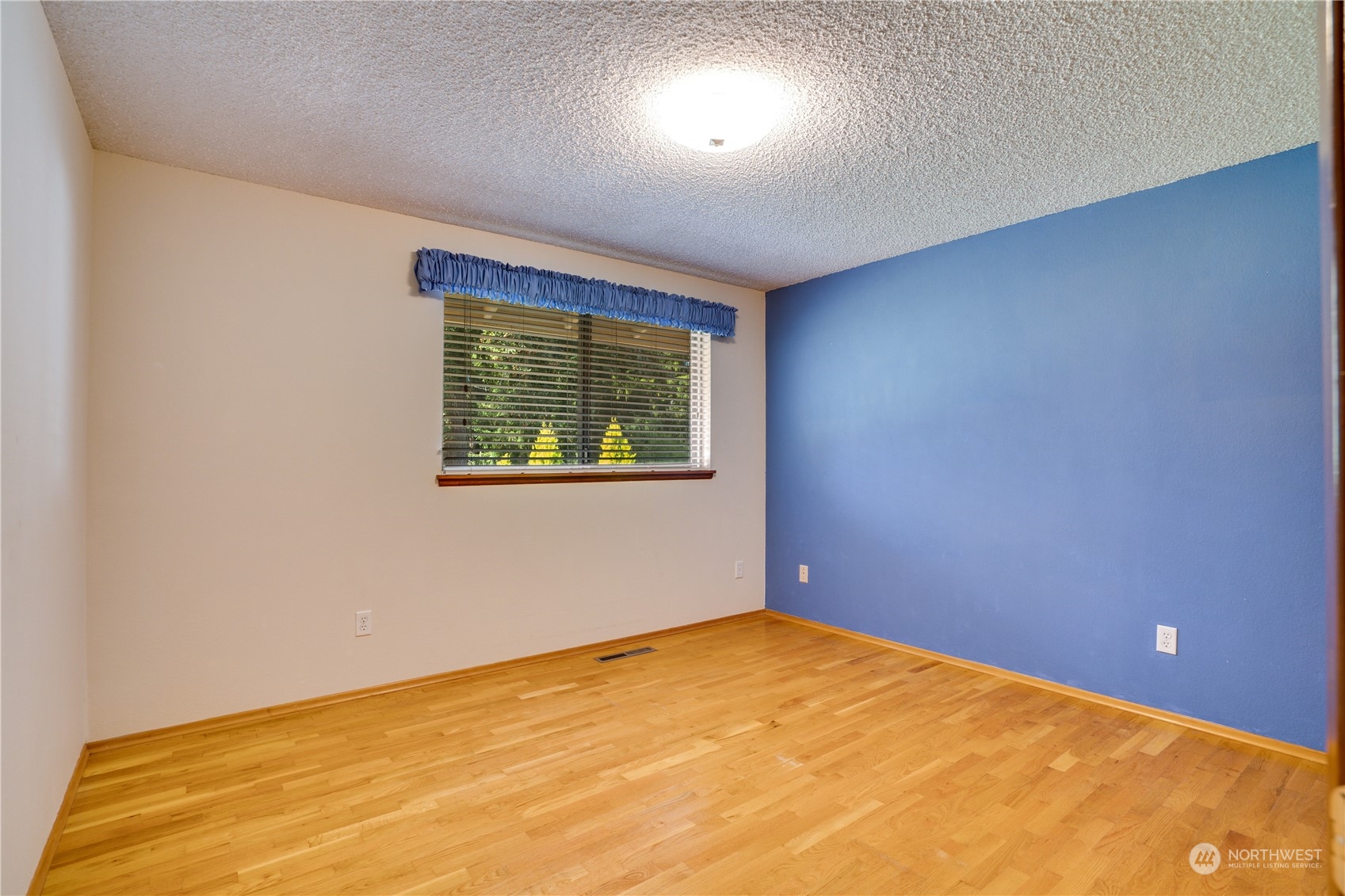 10816 114th Avenue SW