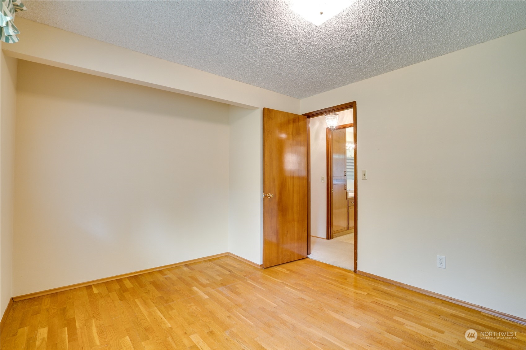 10816 114th Avenue SW