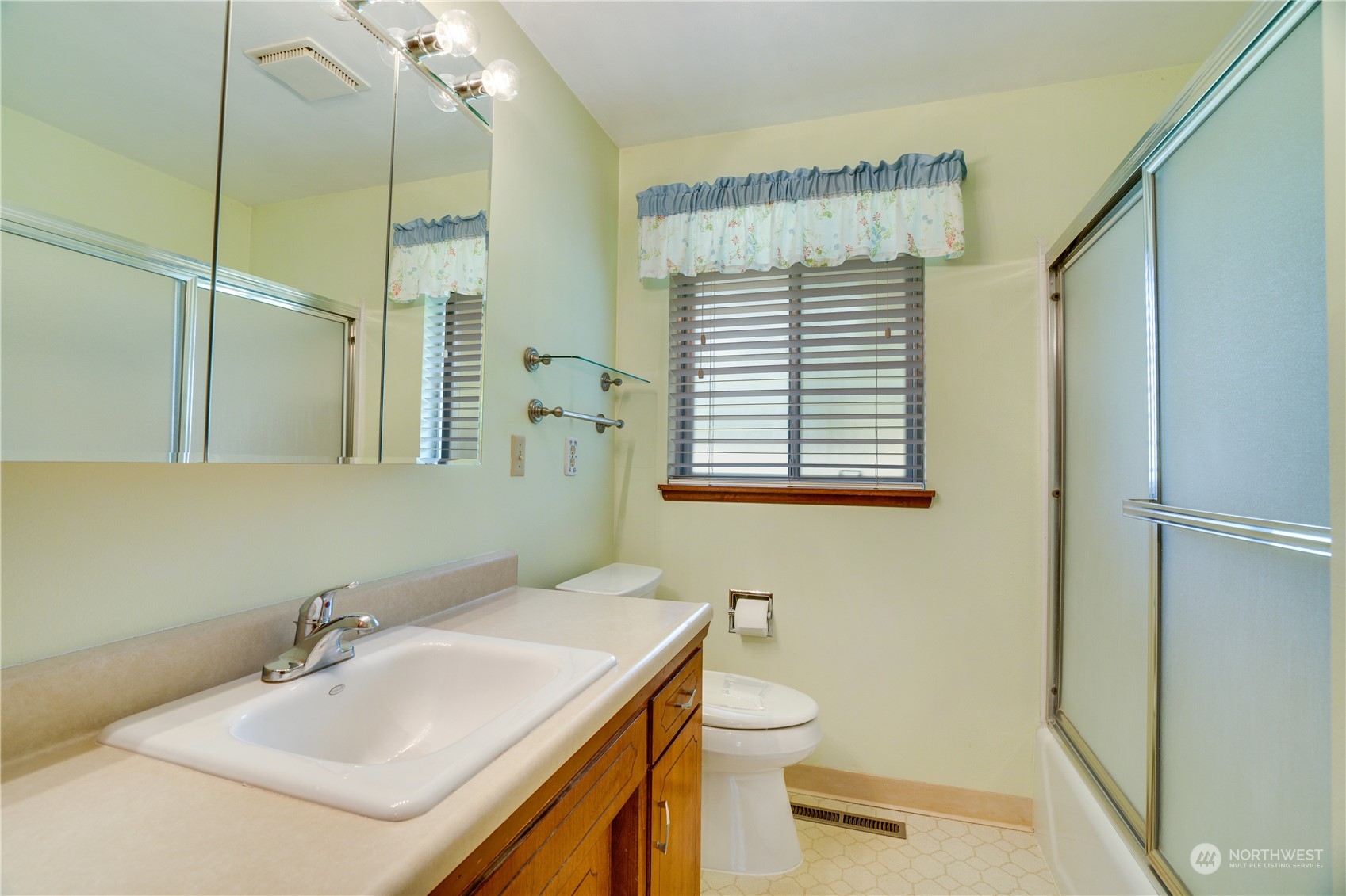 10816 114th Avenue SW