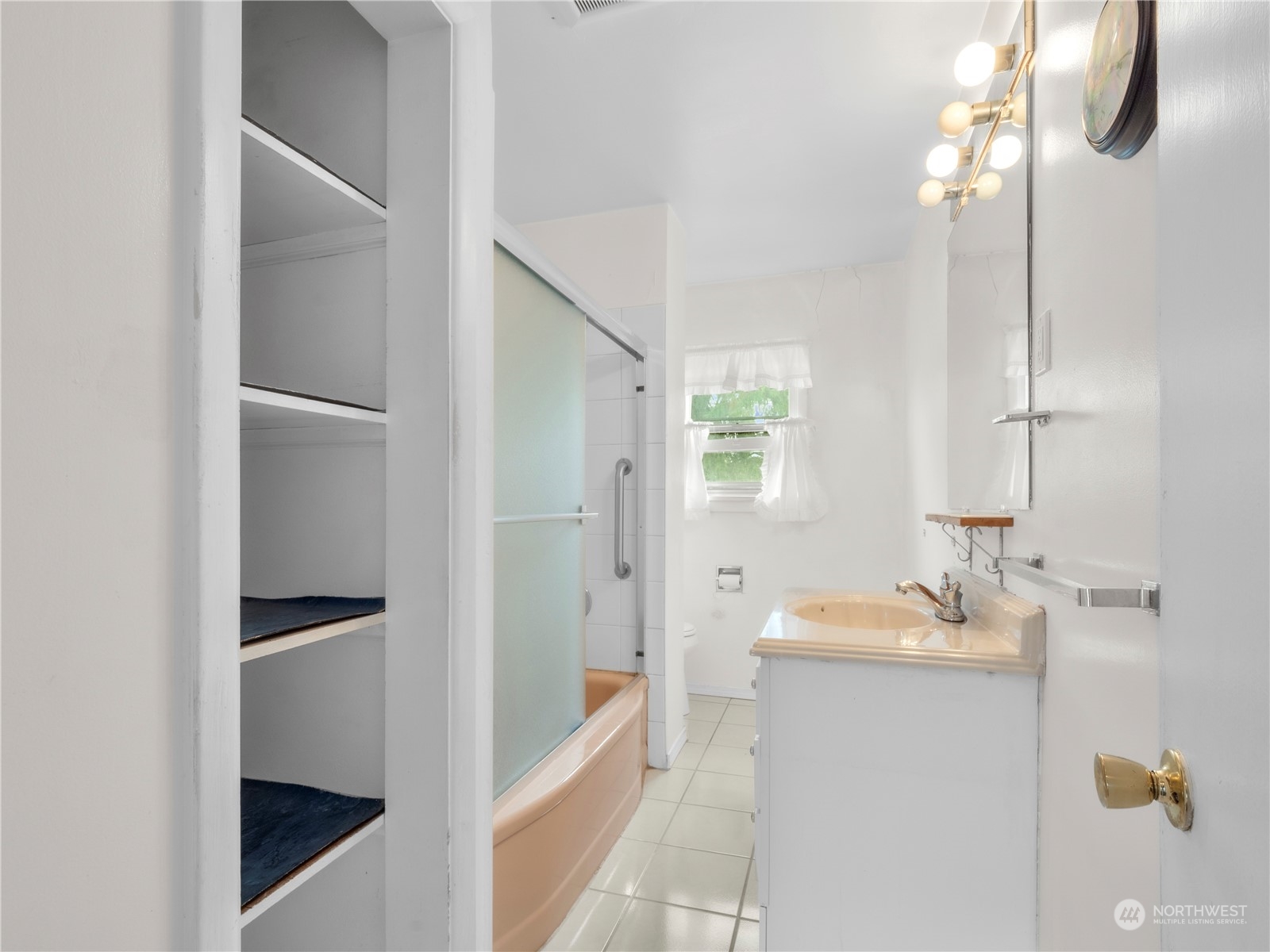 3563 S Monroe Street , -2252