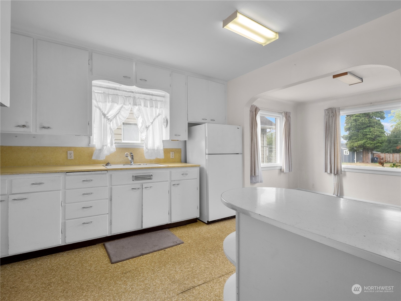 3563 S Monroe Street , -2252