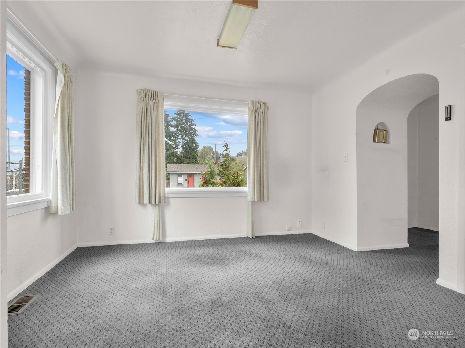 3563 S Monroe Street , -2252