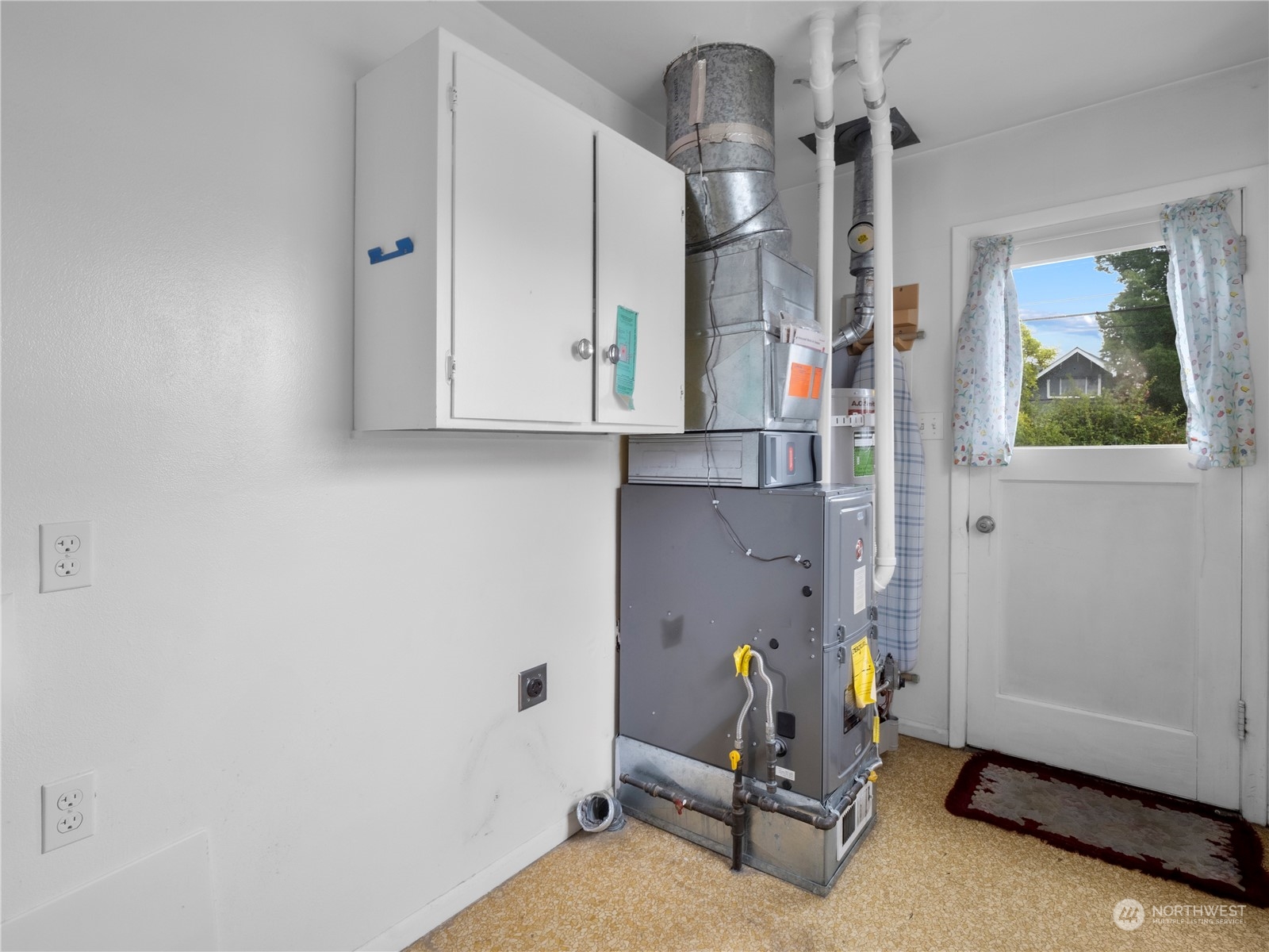 3563 S Monroe Street , -2252