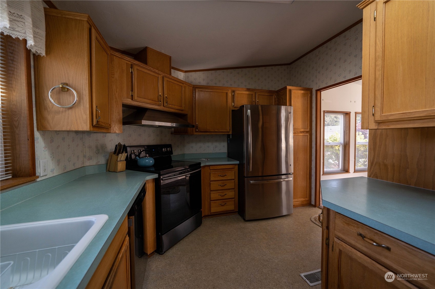 500 Parkwood Boulevard