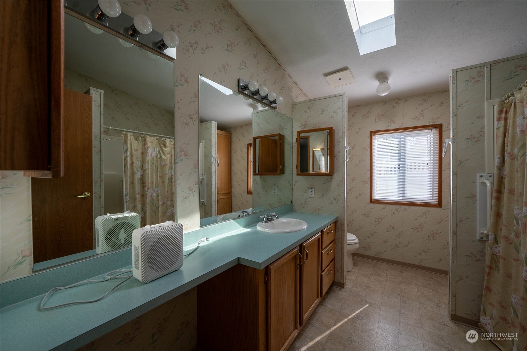 500 Parkwood Boulevard