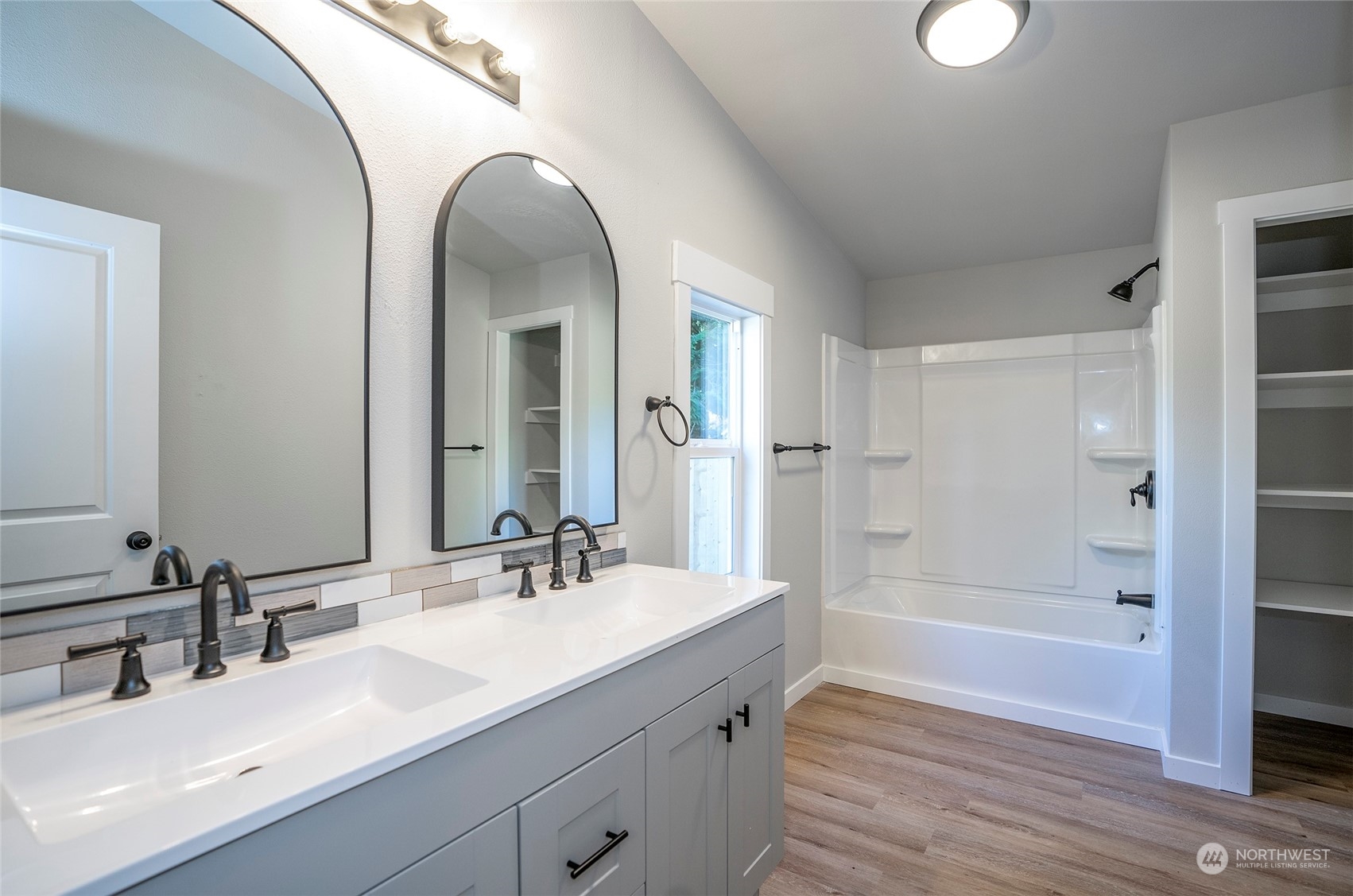 243 E Union Loop Ridge Road