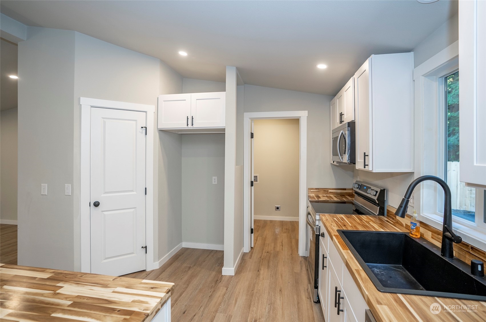 243 E Union Loop Ridge Road