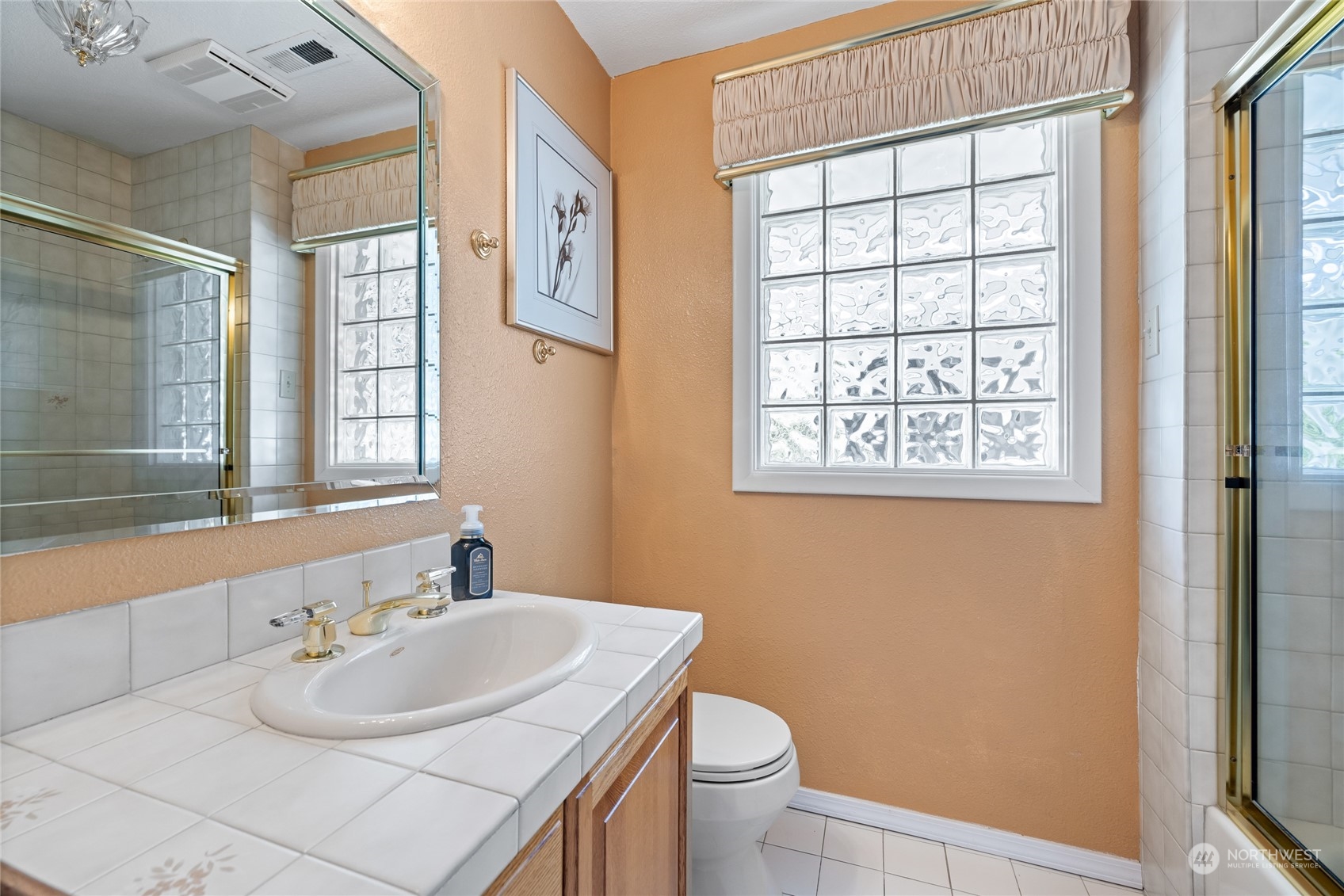 1119 Lake Vista Boulevard S