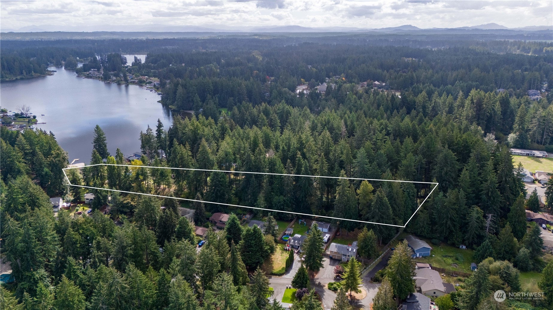 7335 Holmes Island Road SE