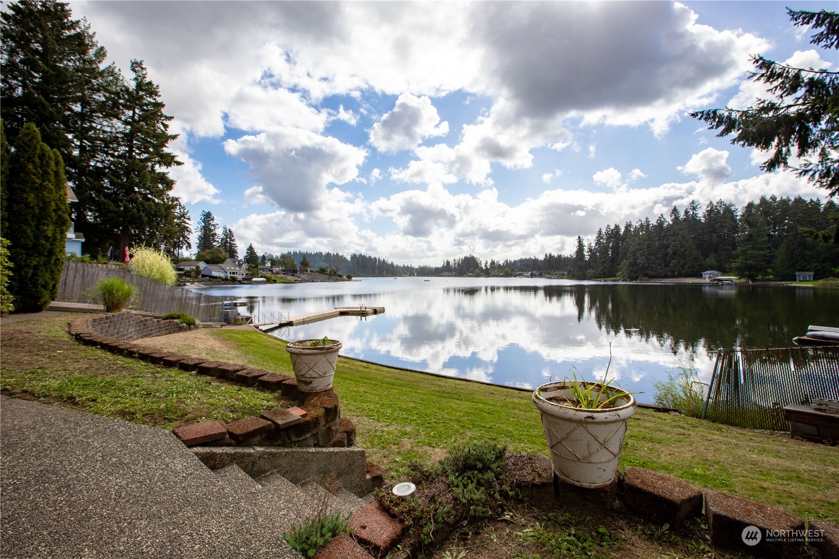 7335 Holmes Island Road SE