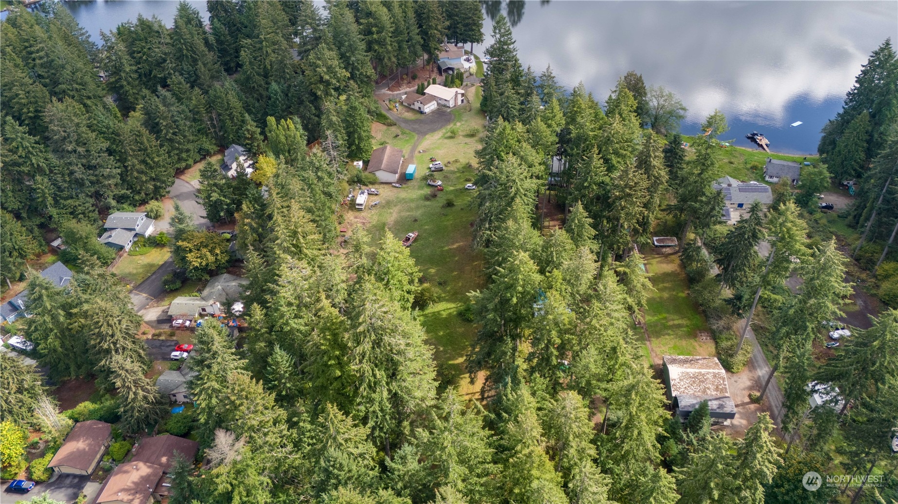 7335 Holmes Island Road SE