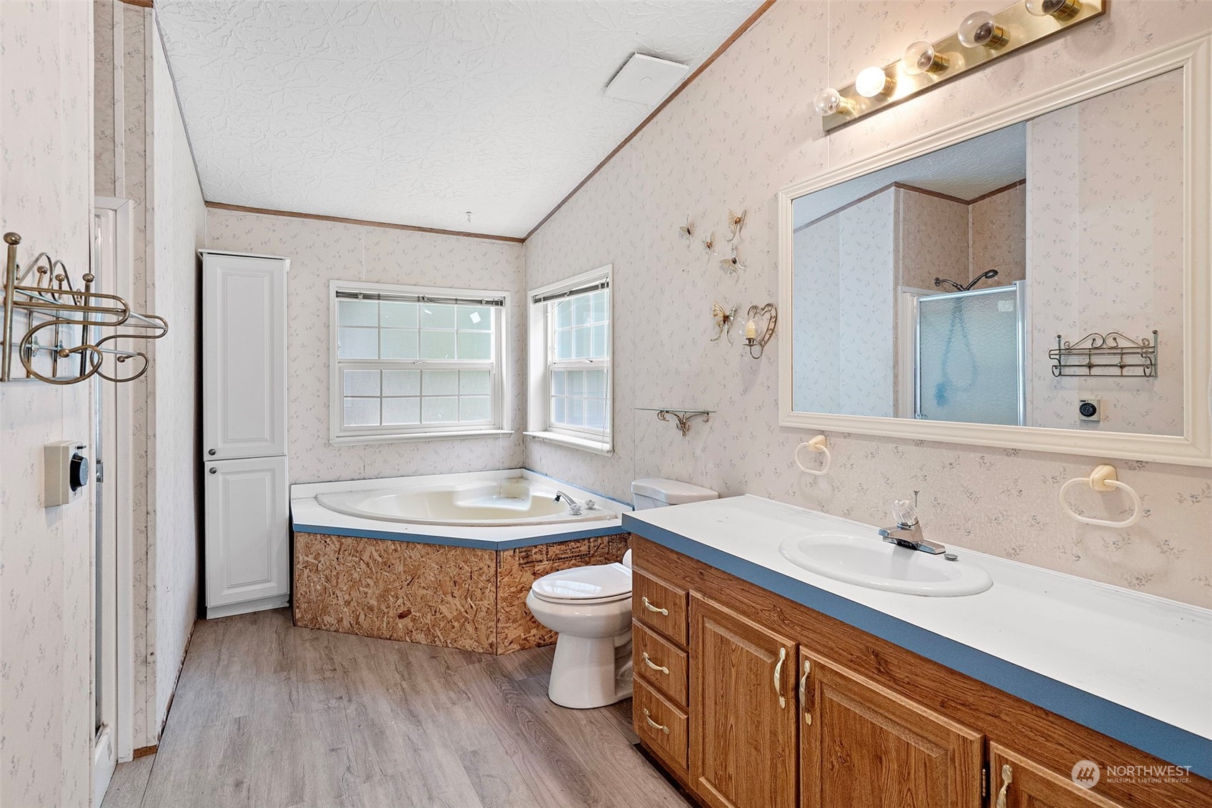 7220 179th Street NW