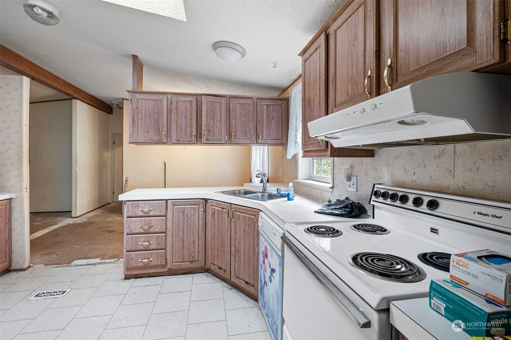 7220 179th Street NW