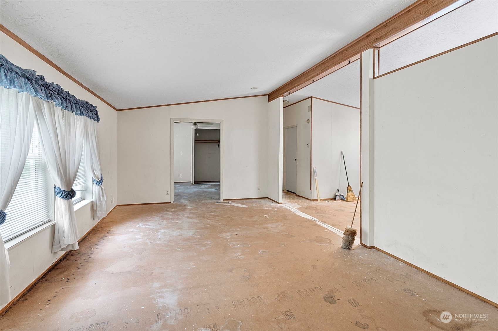 7220 179th Street NW