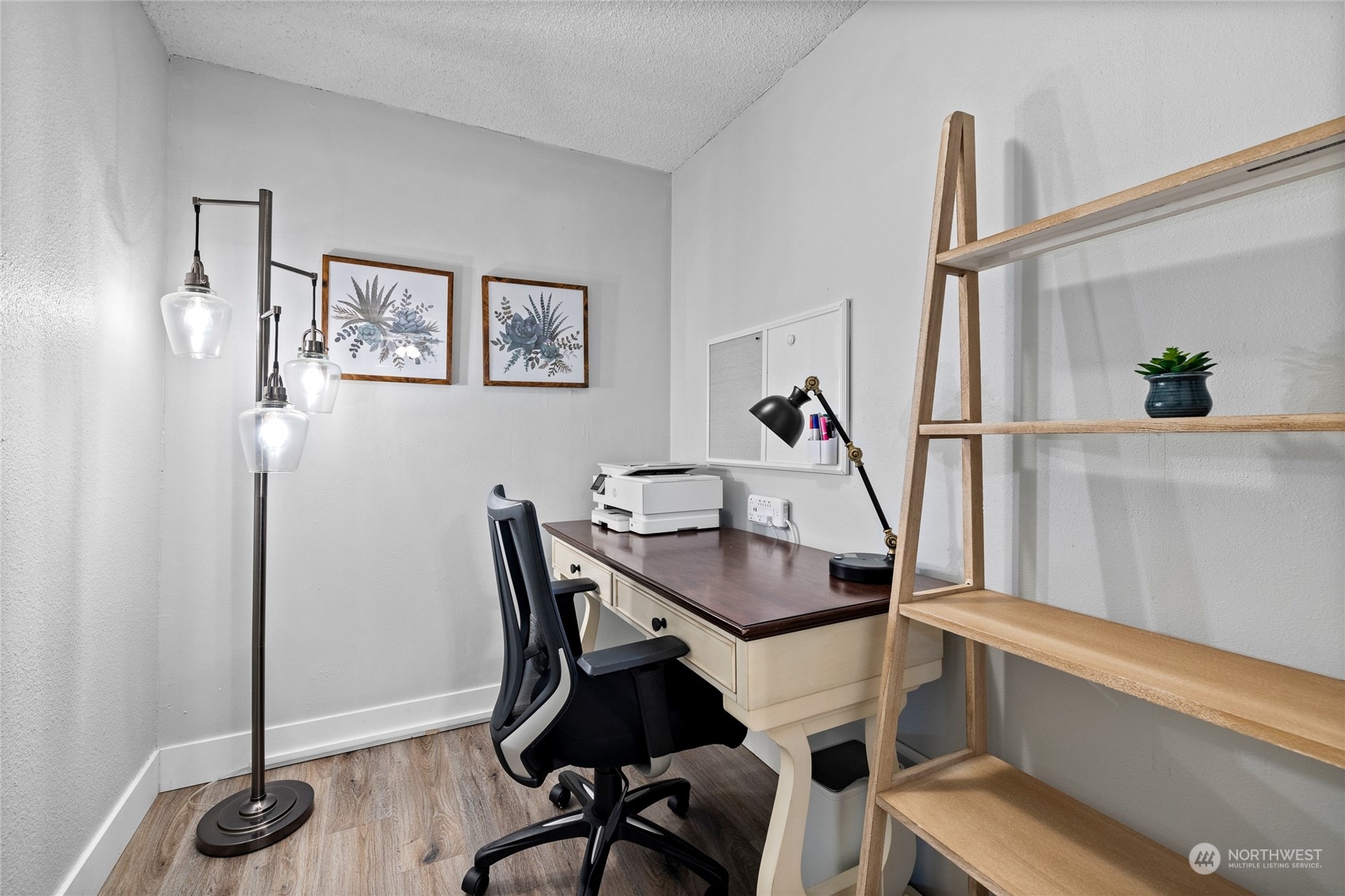 13051 Pacific Hwy SW #B