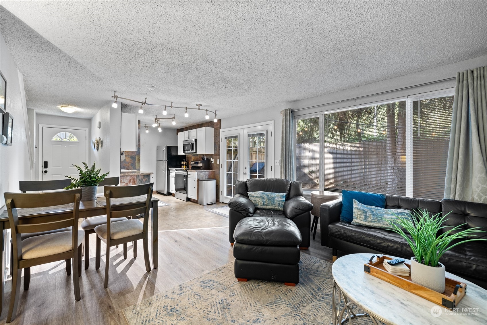 13051 Pacific Hwy SW #B