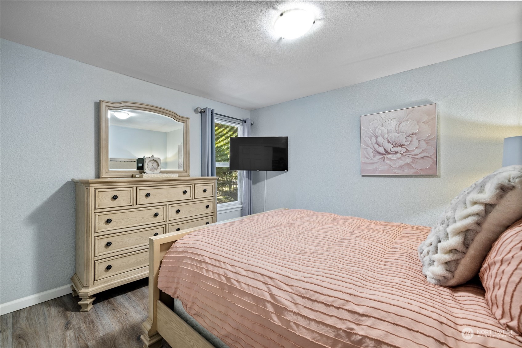 13051 Pacific Hwy SW #B