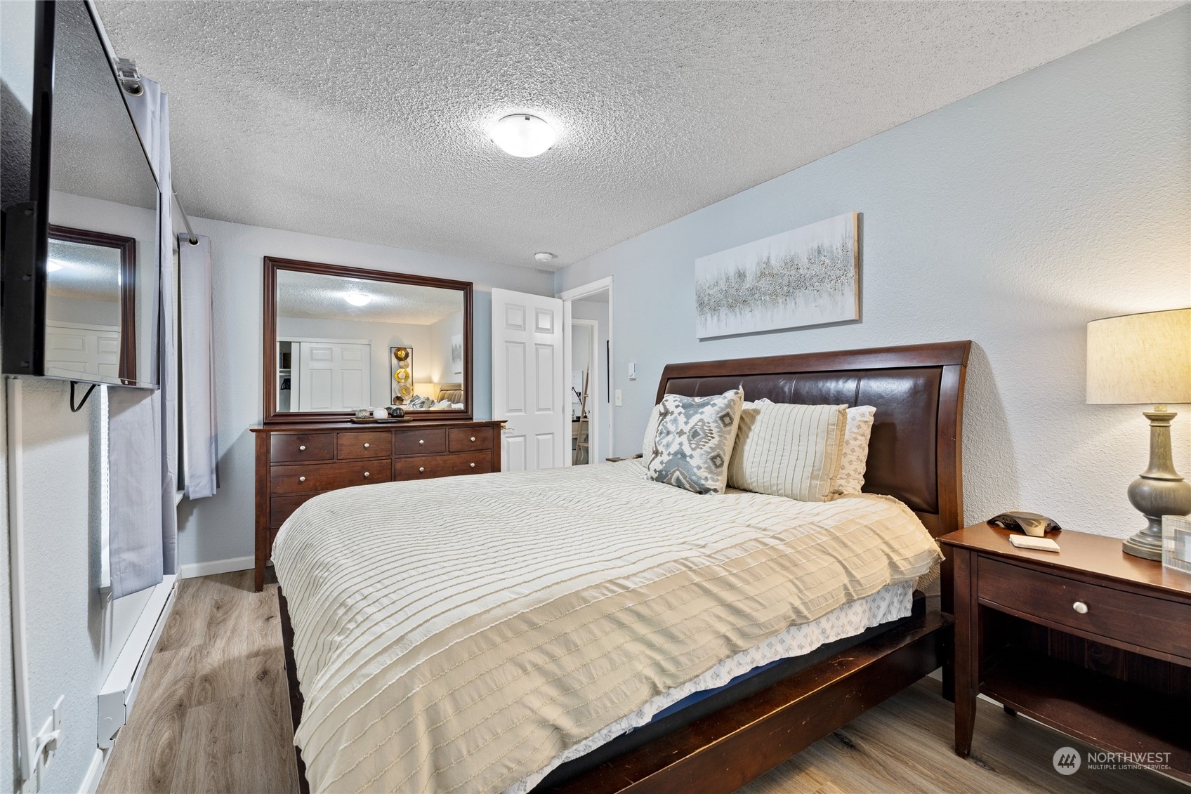 13051 Pacific Hwy SW #B