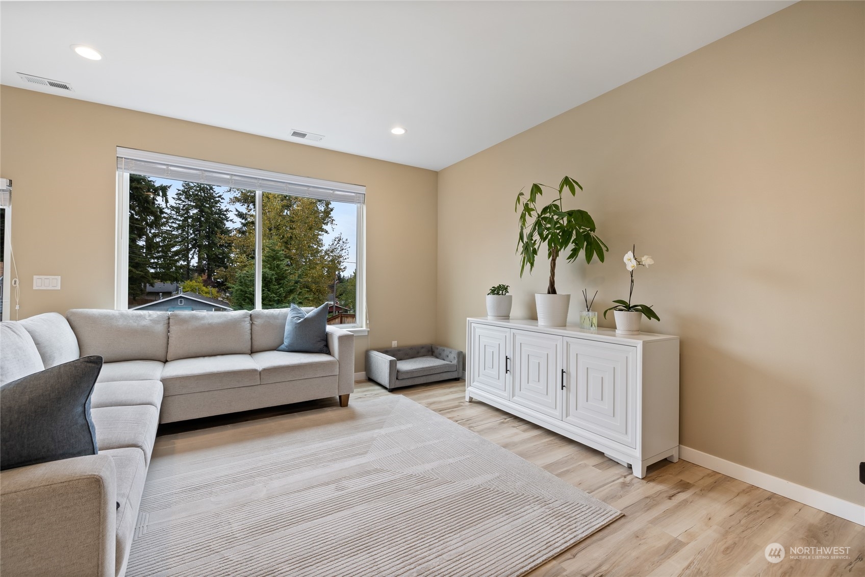 1131 E 58th Street