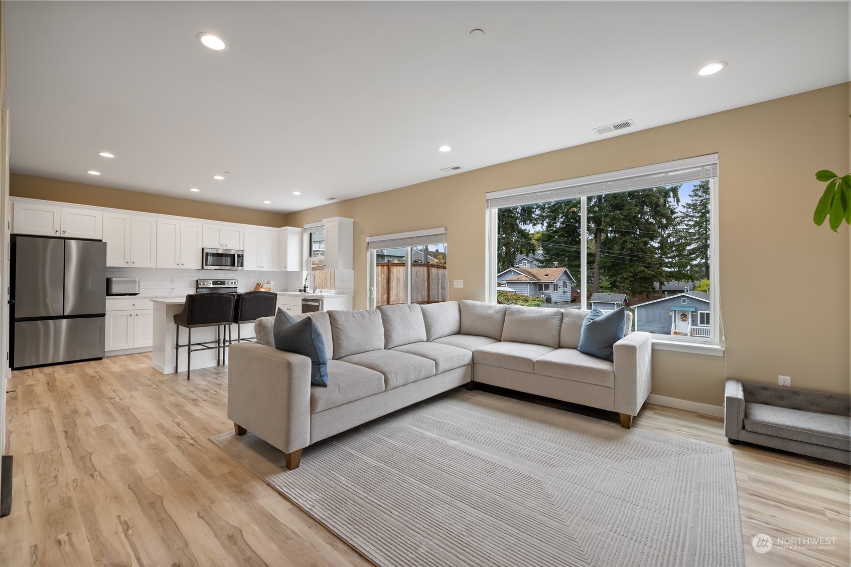 1131 E 58th Street