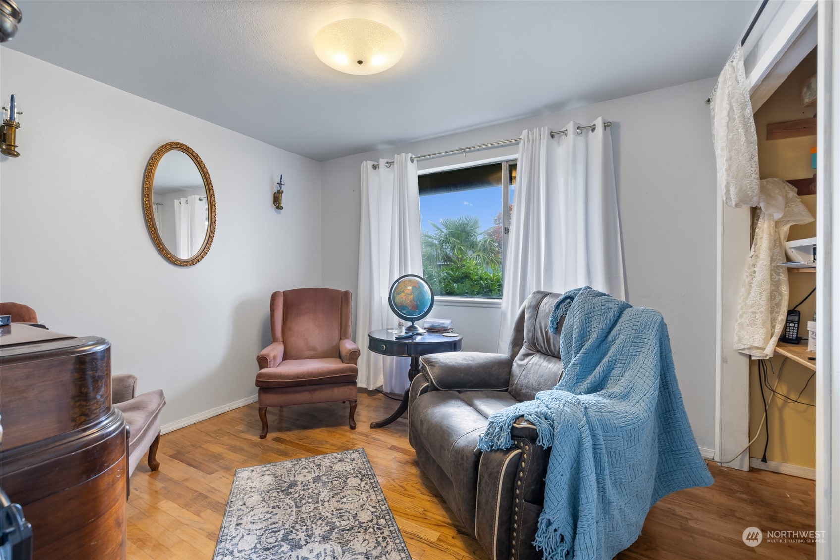 1830 N Shirley Street