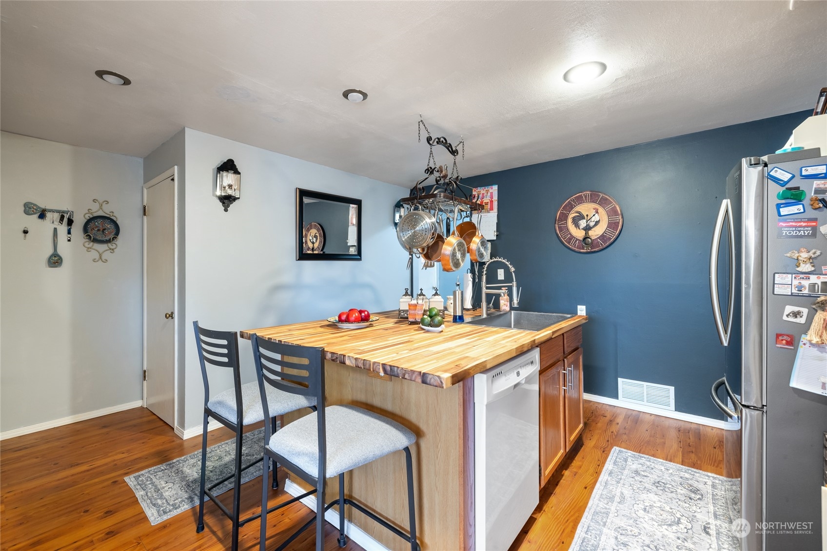 1830 N Shirley Street