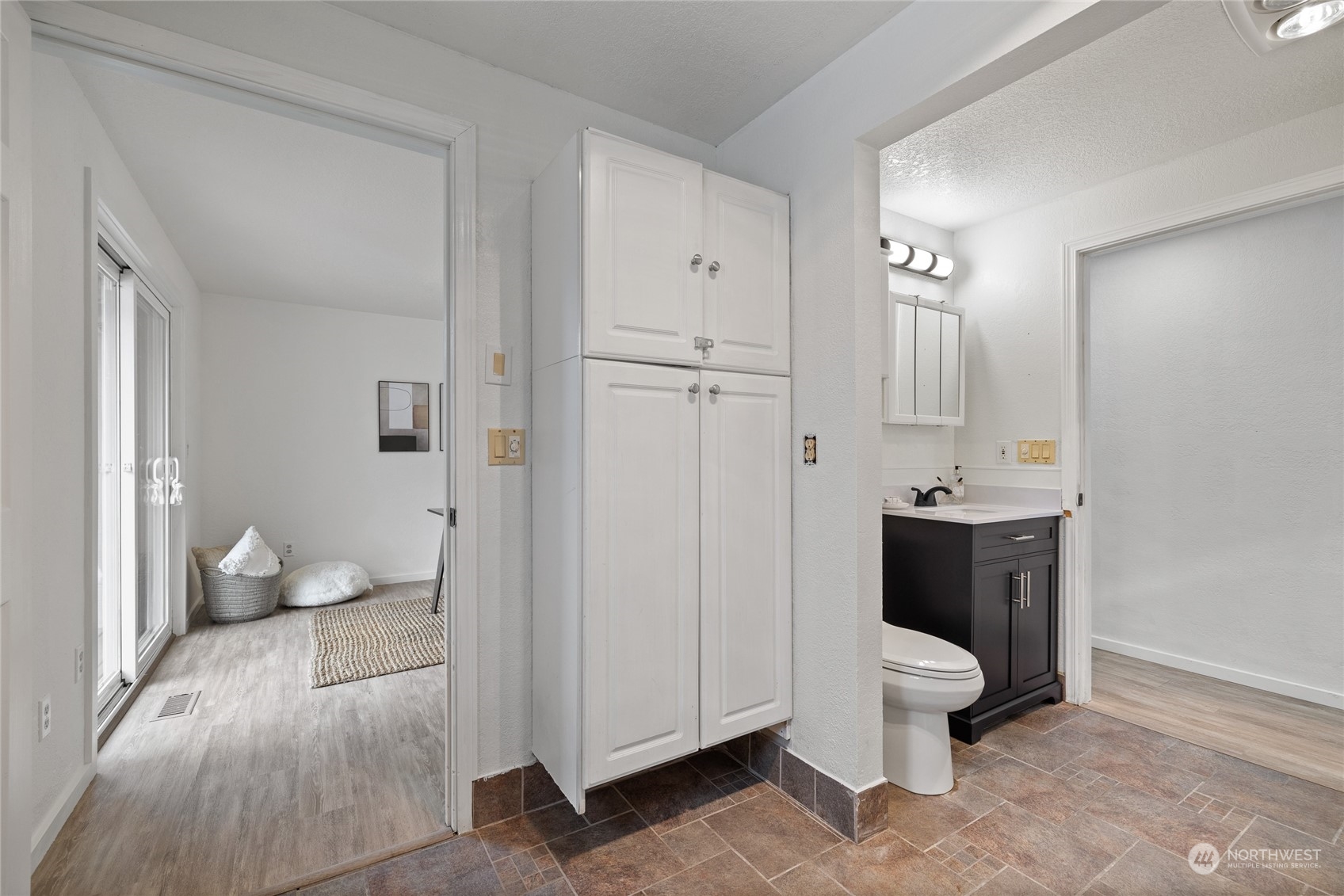 4012 Wiggins Road SE