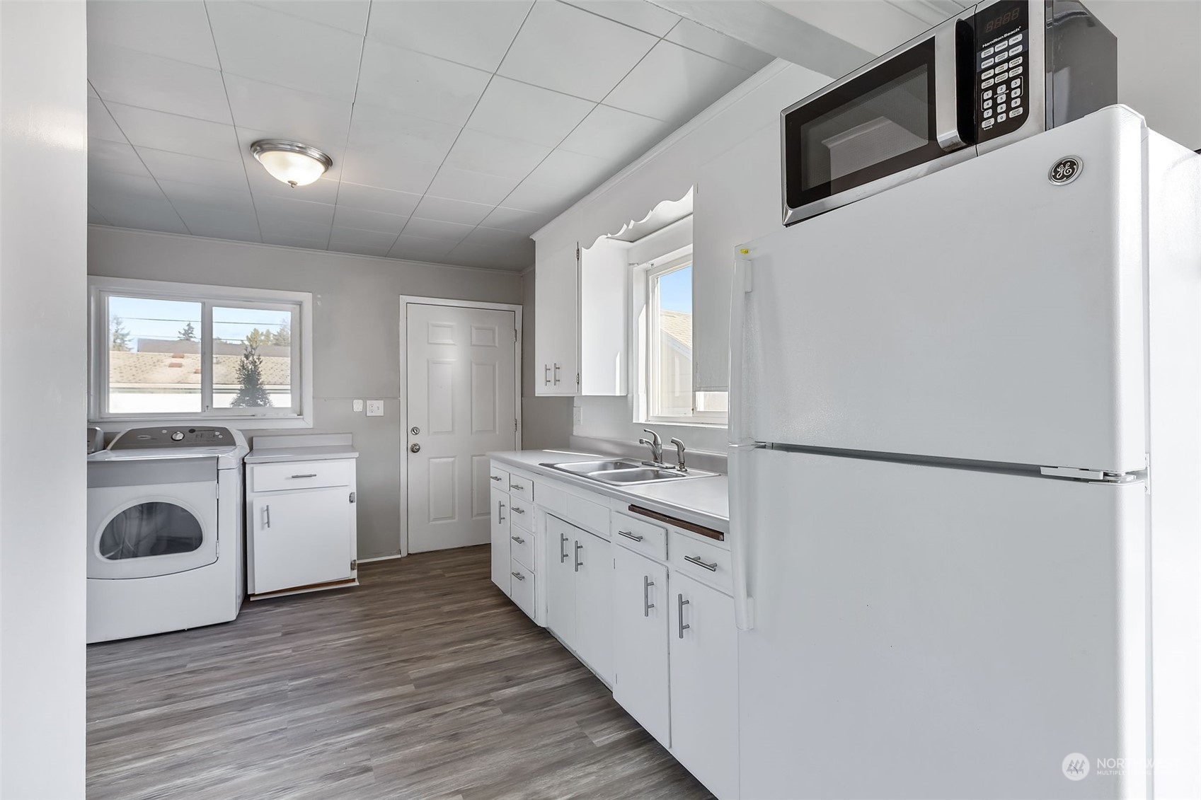 10807 Broadway Avenue S