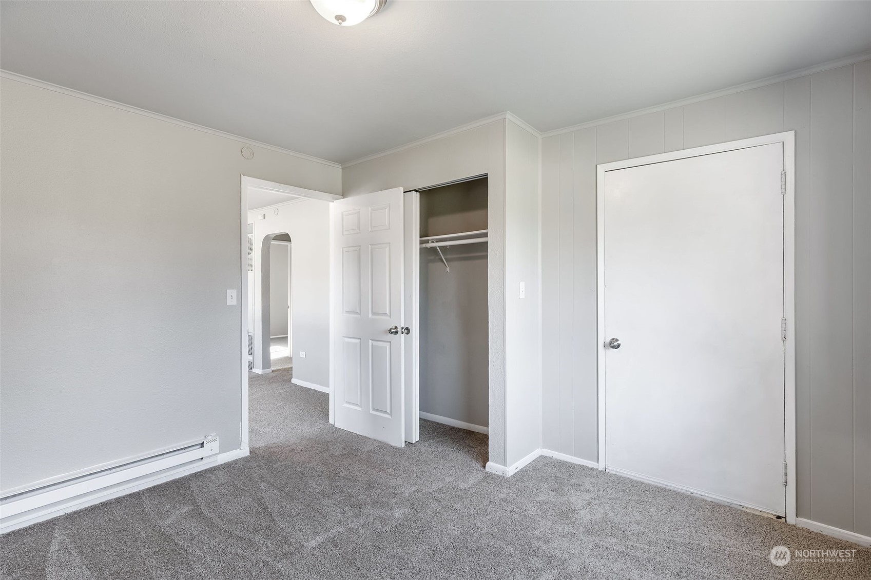 10807 Broadway Avenue S