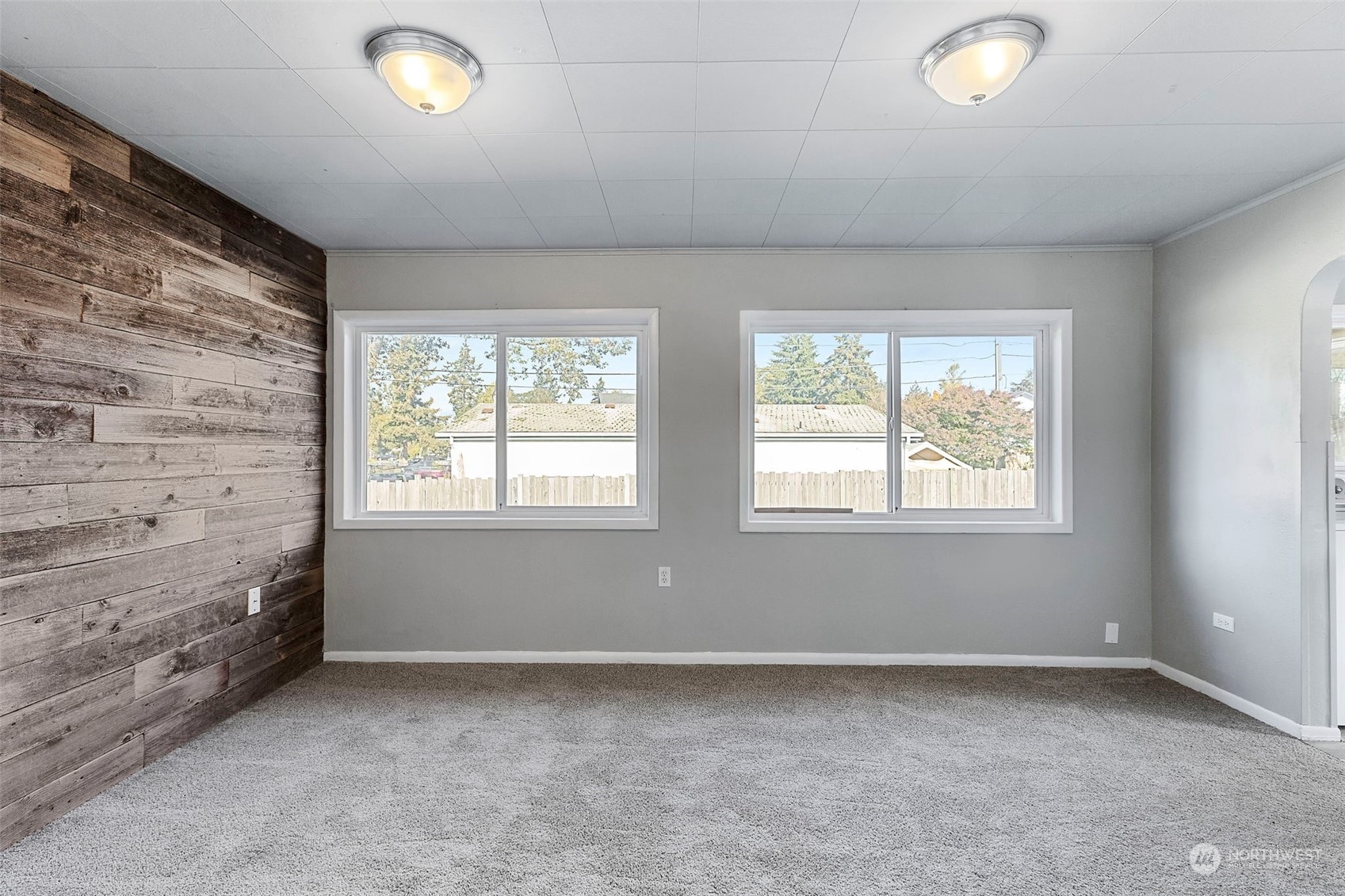 10807 Broadway Avenue S