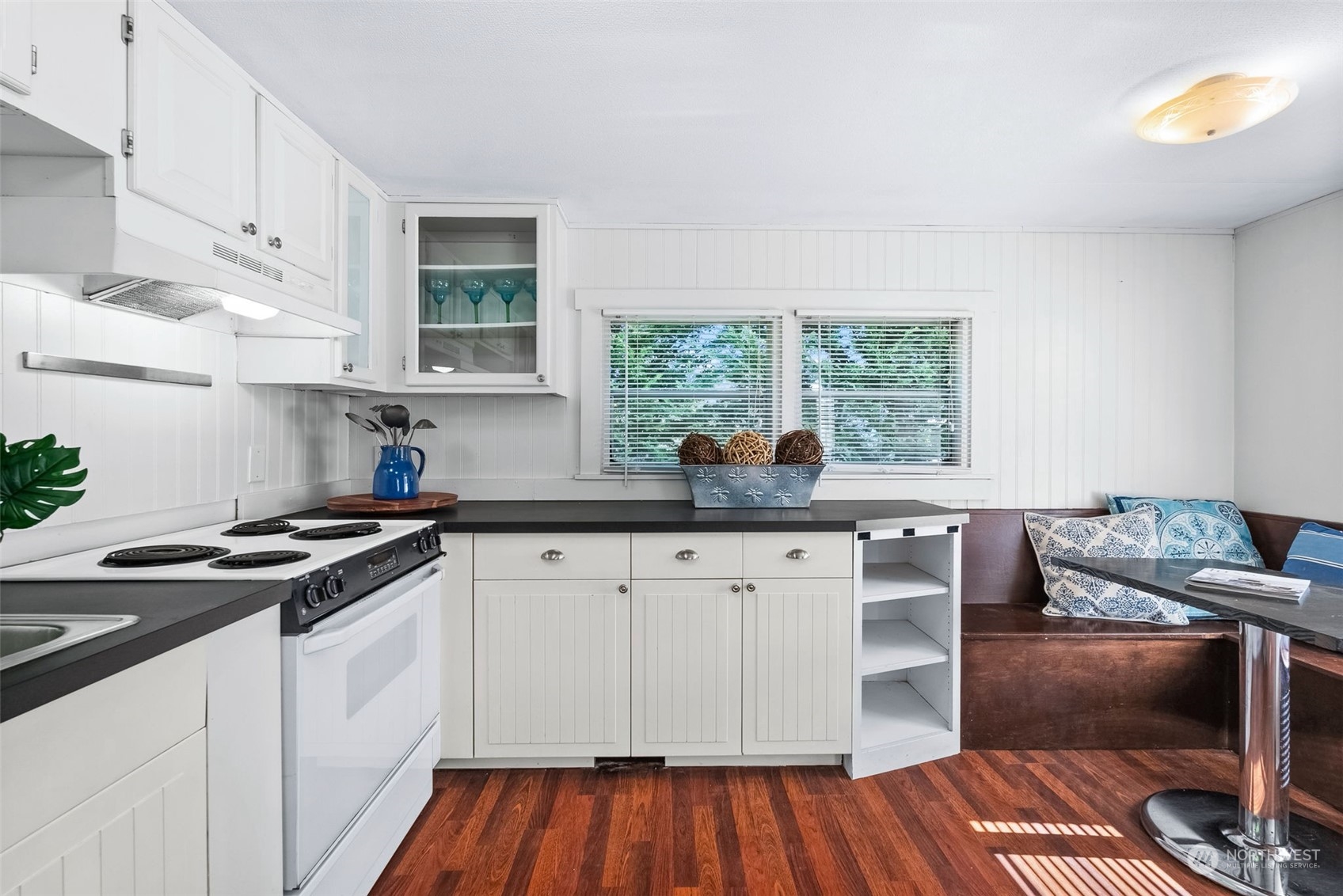 5091 E Grapeview Loop