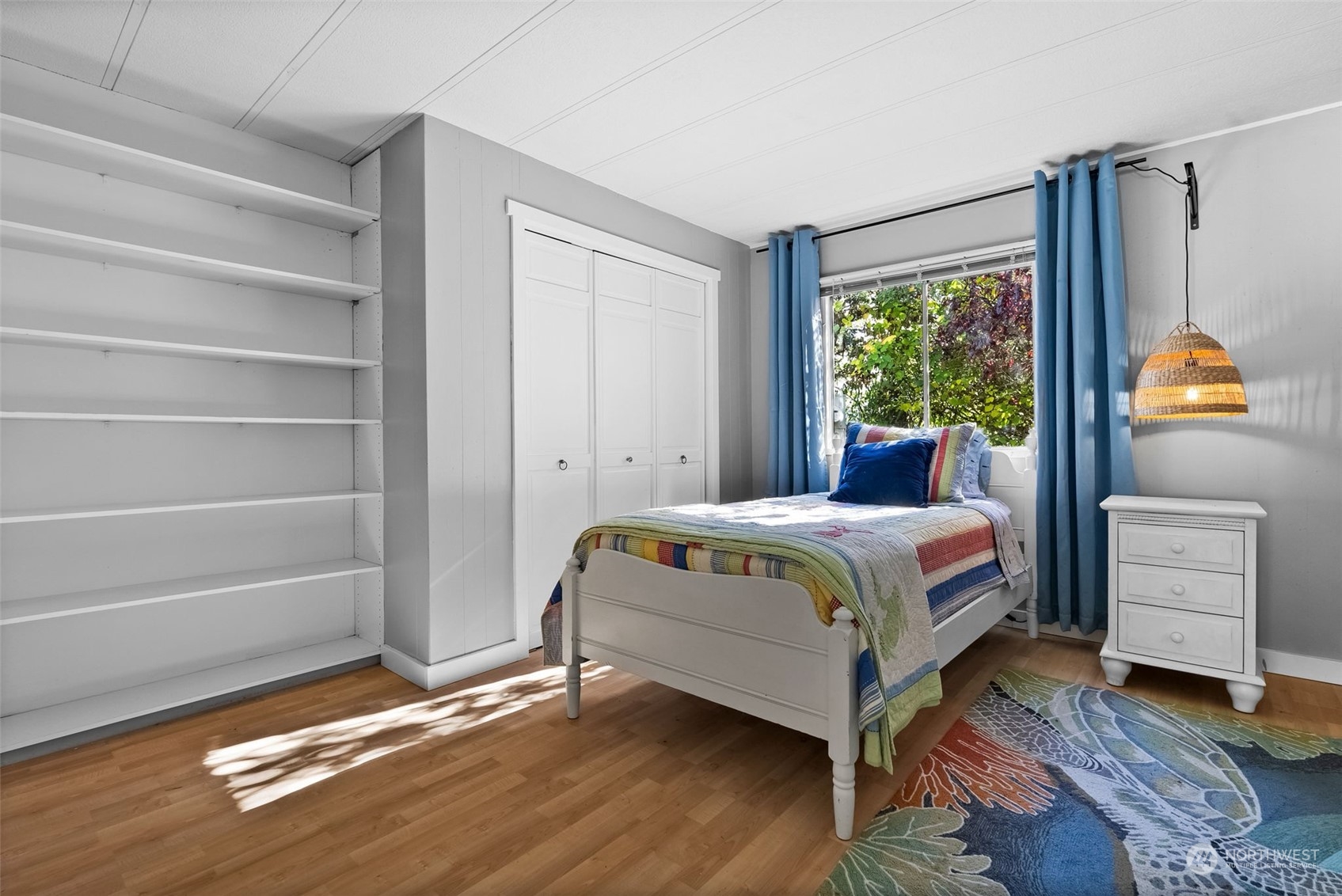 5091 E Grapeview Loop