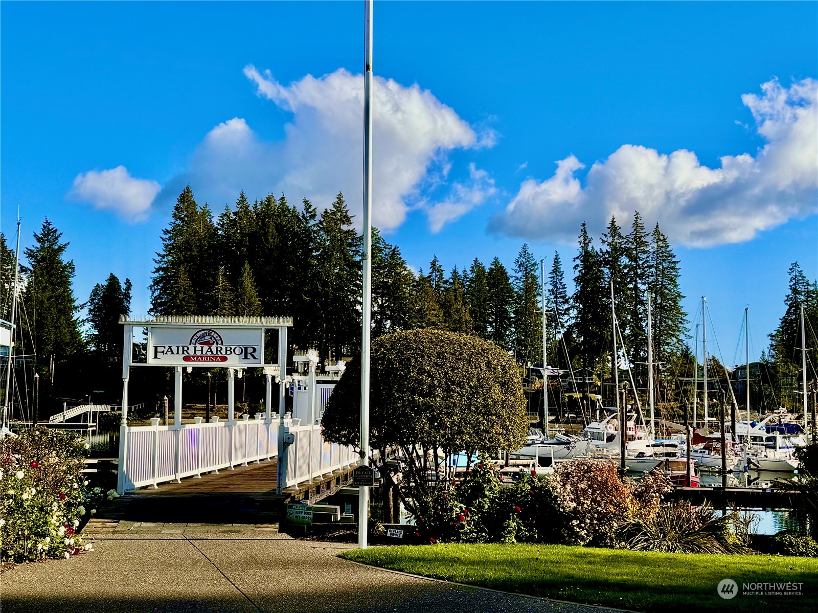 5091 E Grapeview Loop