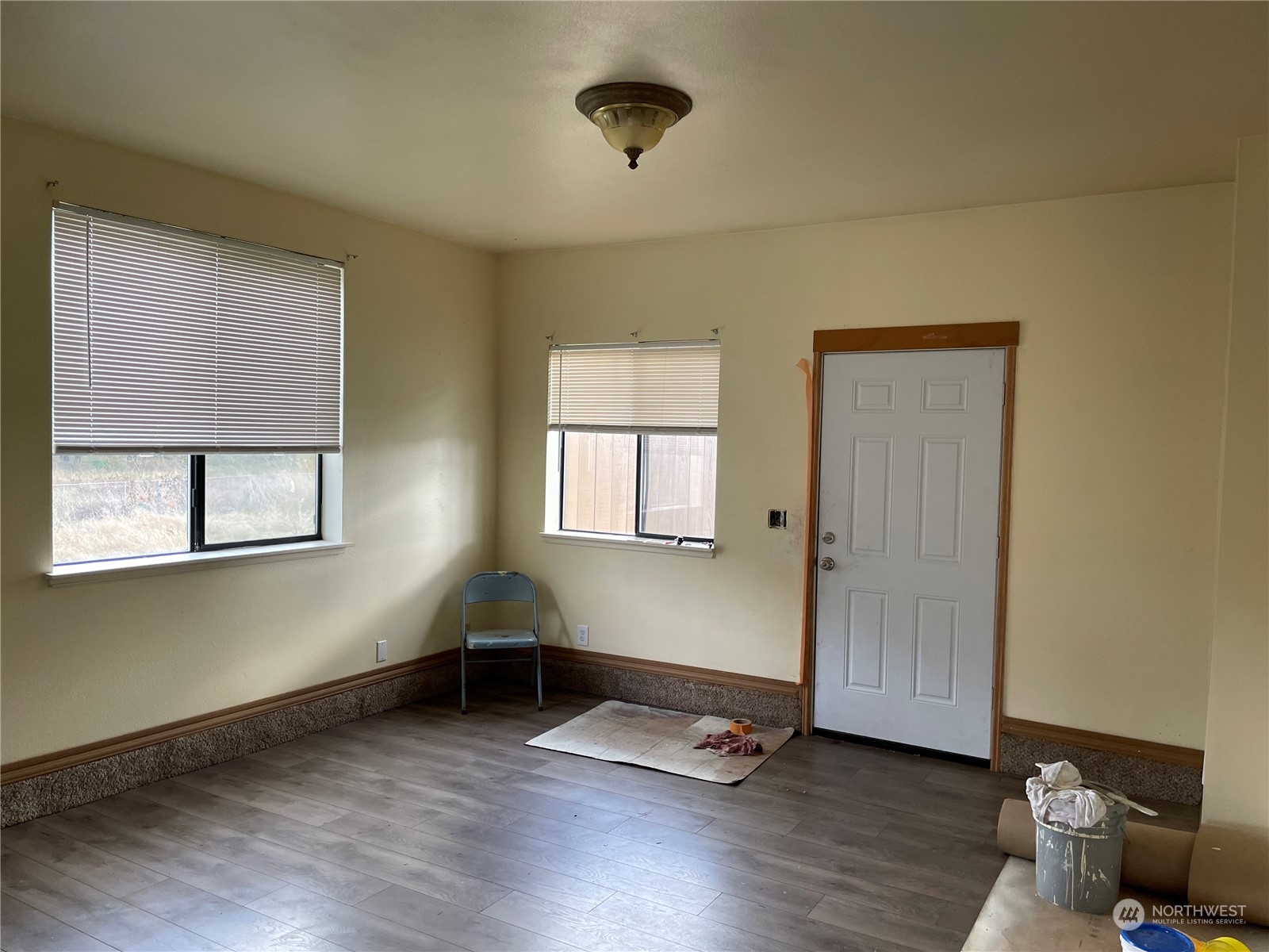 3819 151 Street Ct E