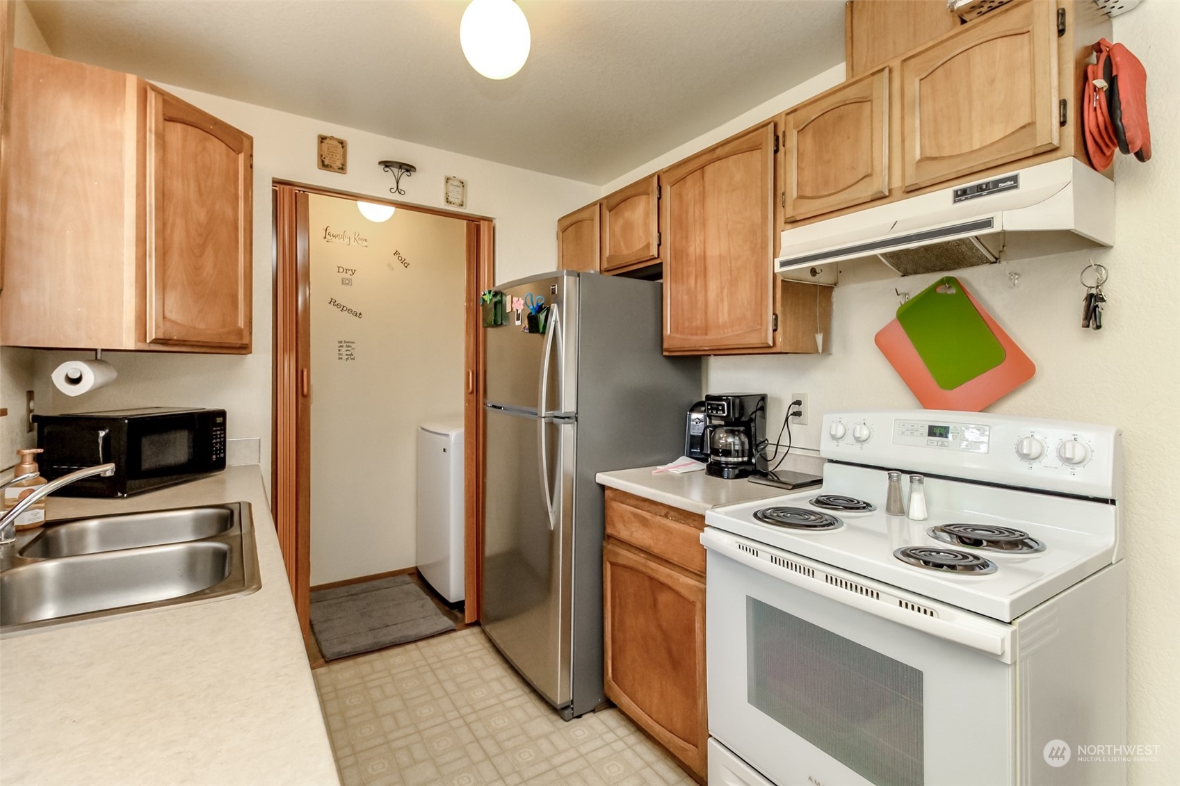 3819 151 Street Ct E