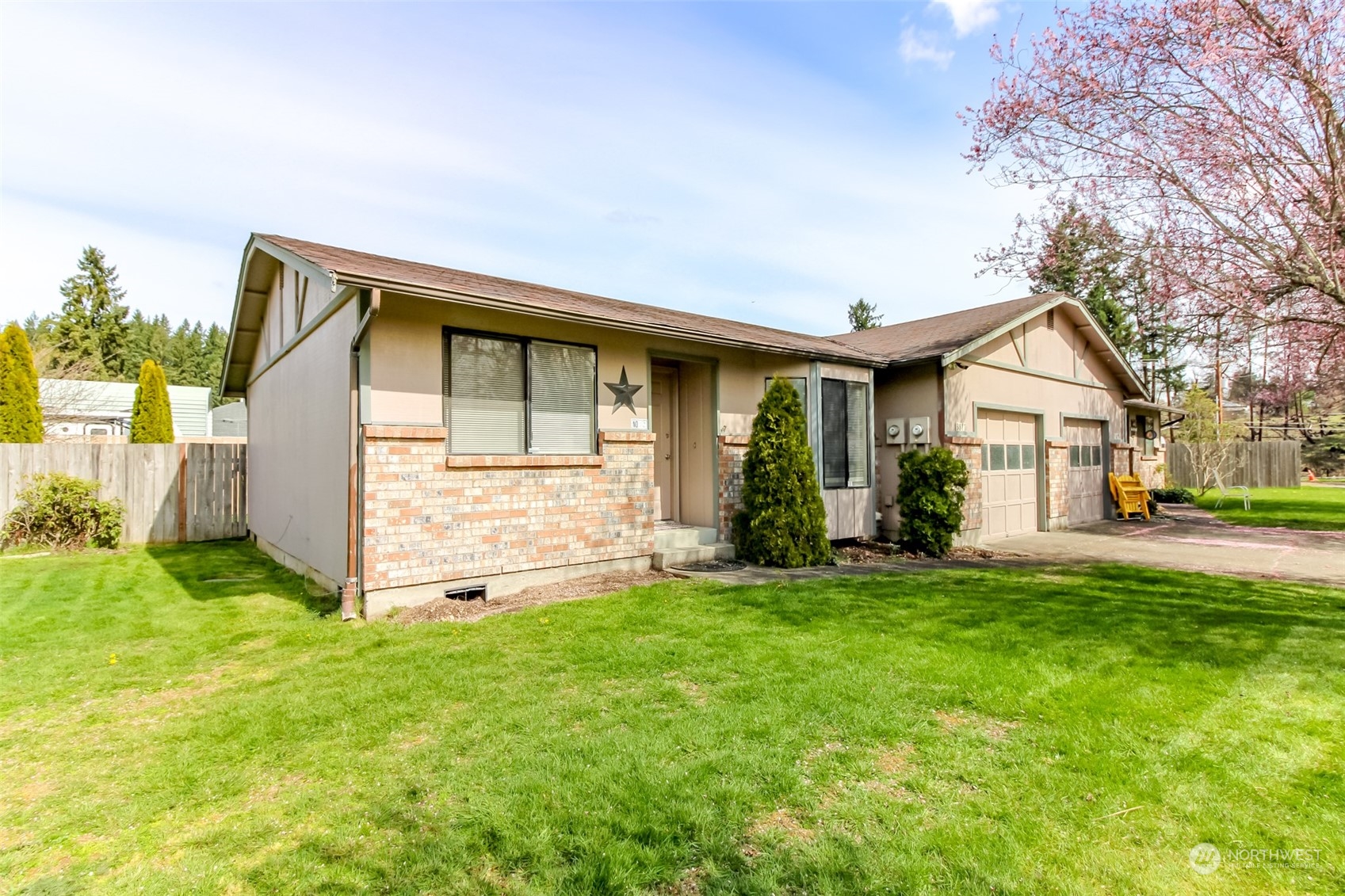 3819 151 Street Ct E