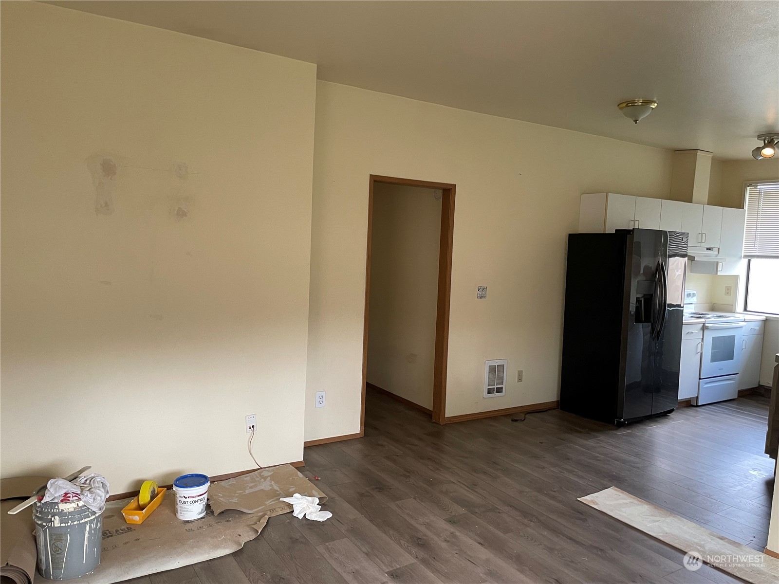 3819 151 Street Ct E