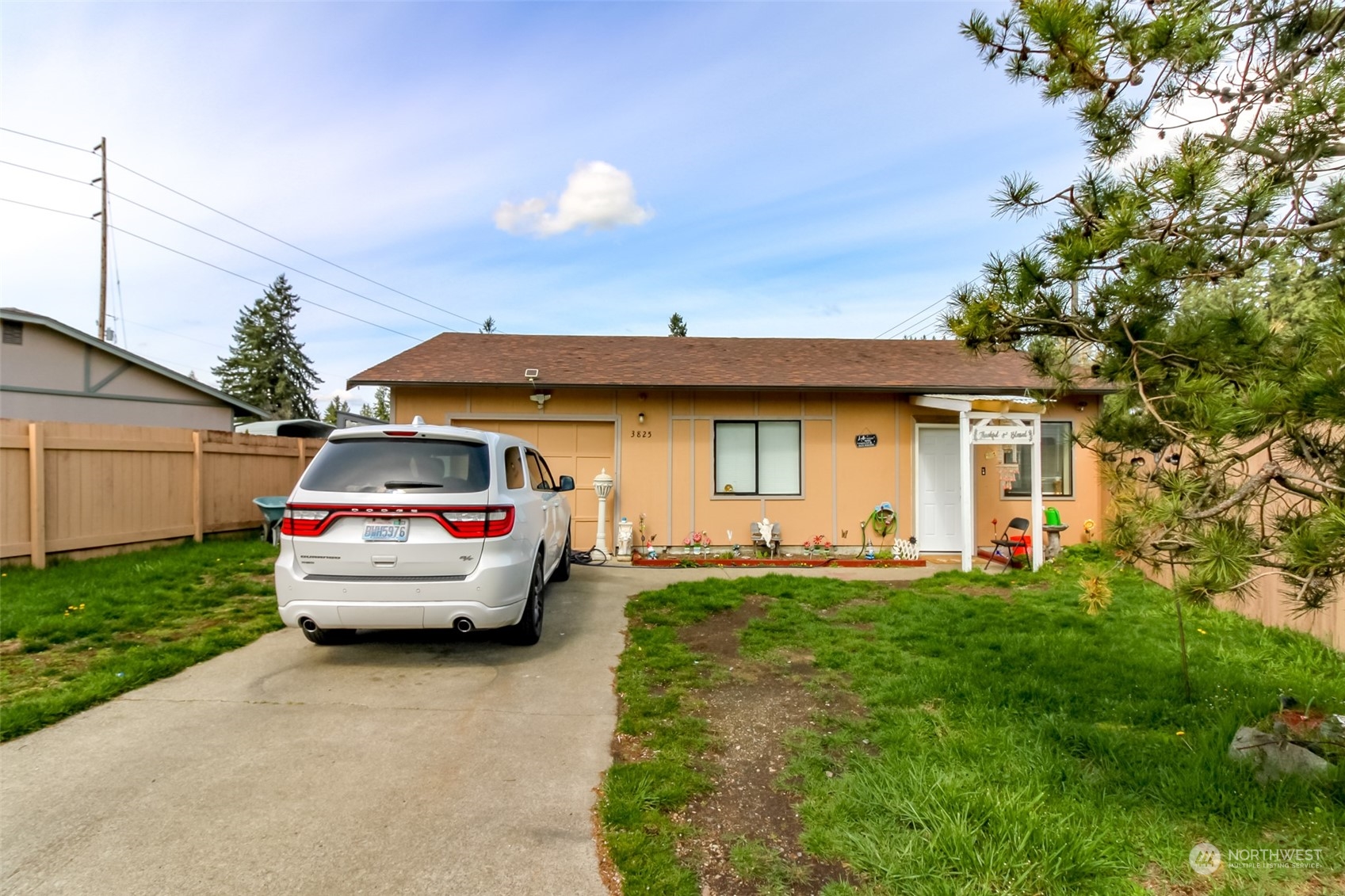 3819 151 Street Ct E