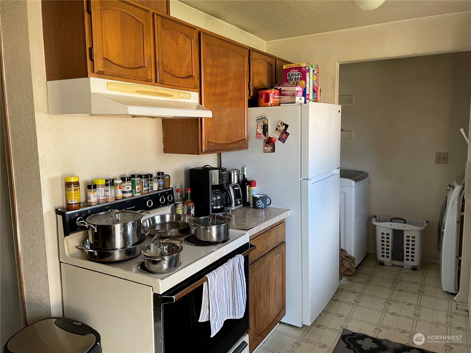 3819 151 Street Ct E