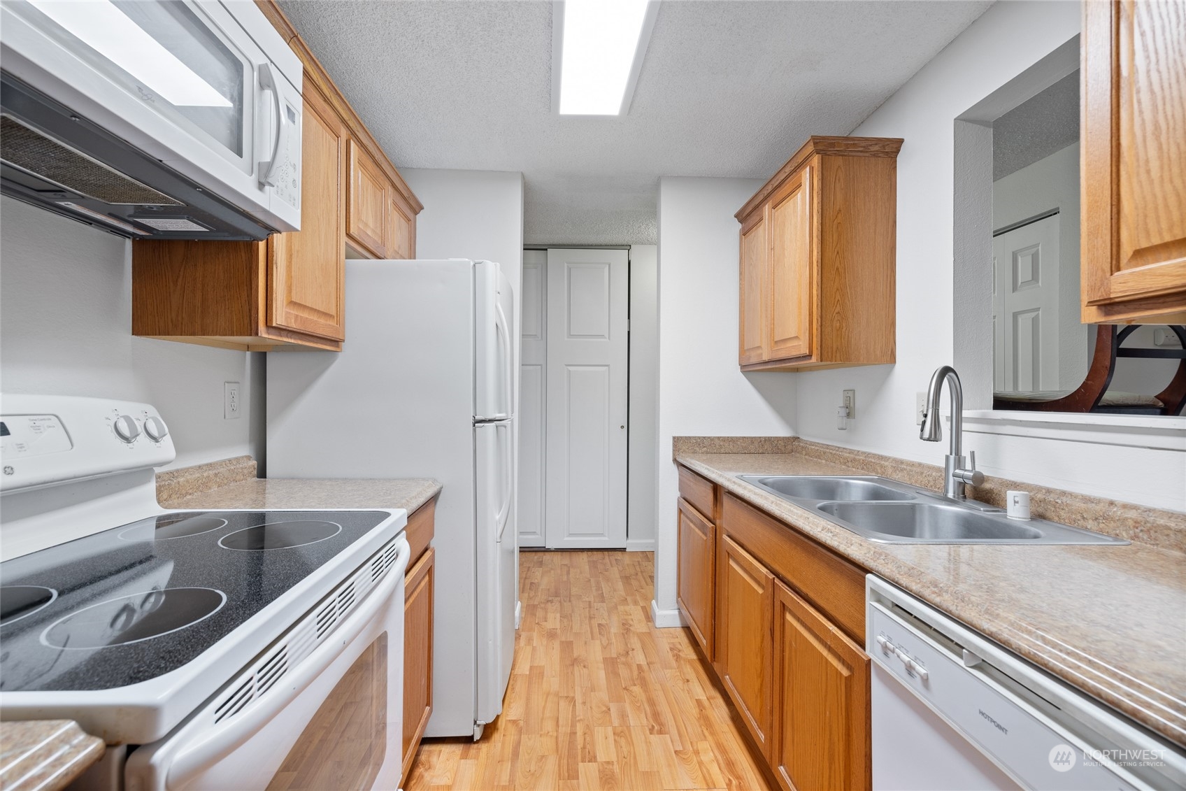 4501 Grandview Drive W #T-204