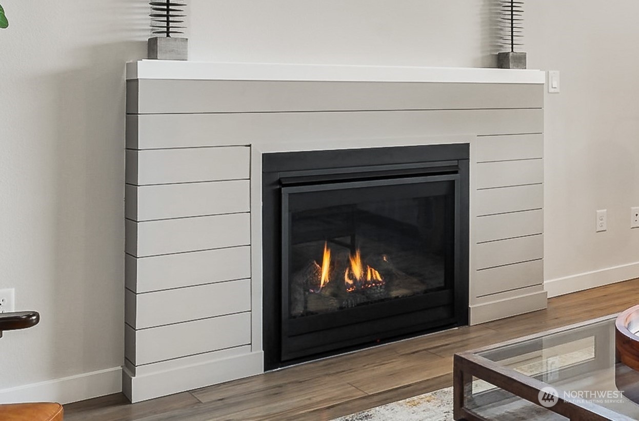 17584 NE Midnight Sun Loop