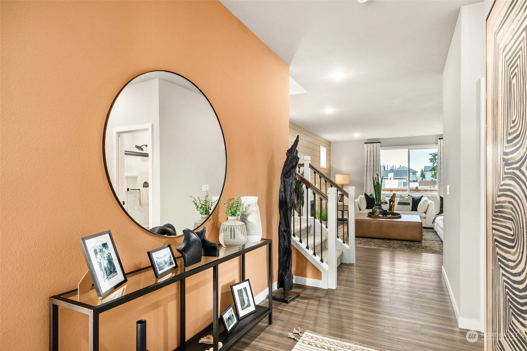 17584 NE Midnight Sun Loop