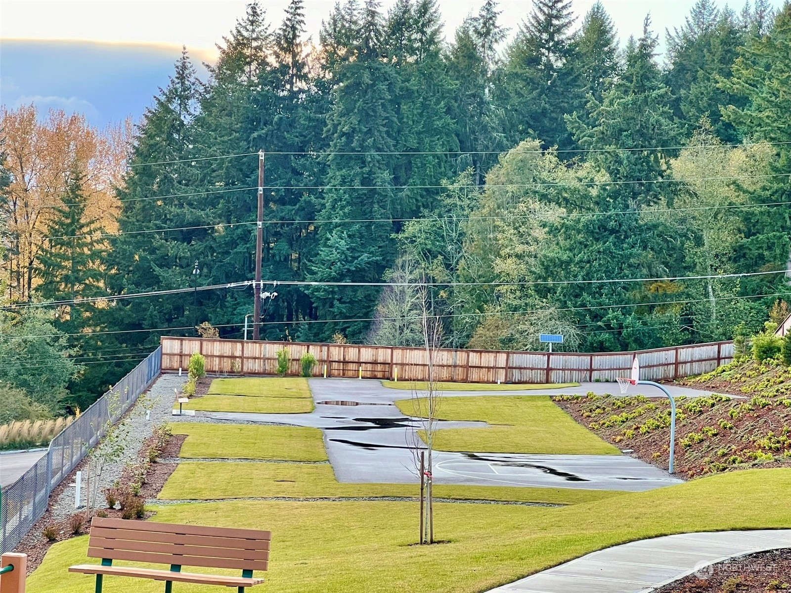 17584 NE Midnight Sun Loop