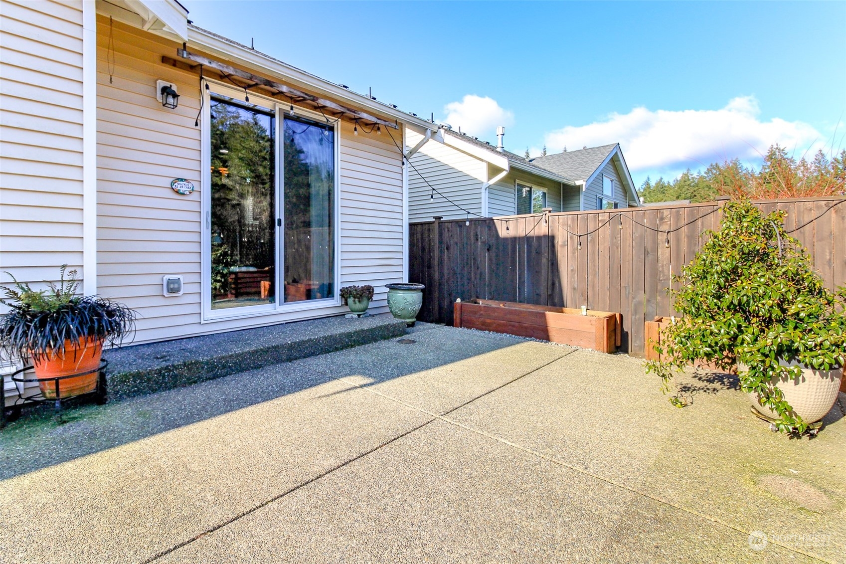 502 Grass Lake Street NW