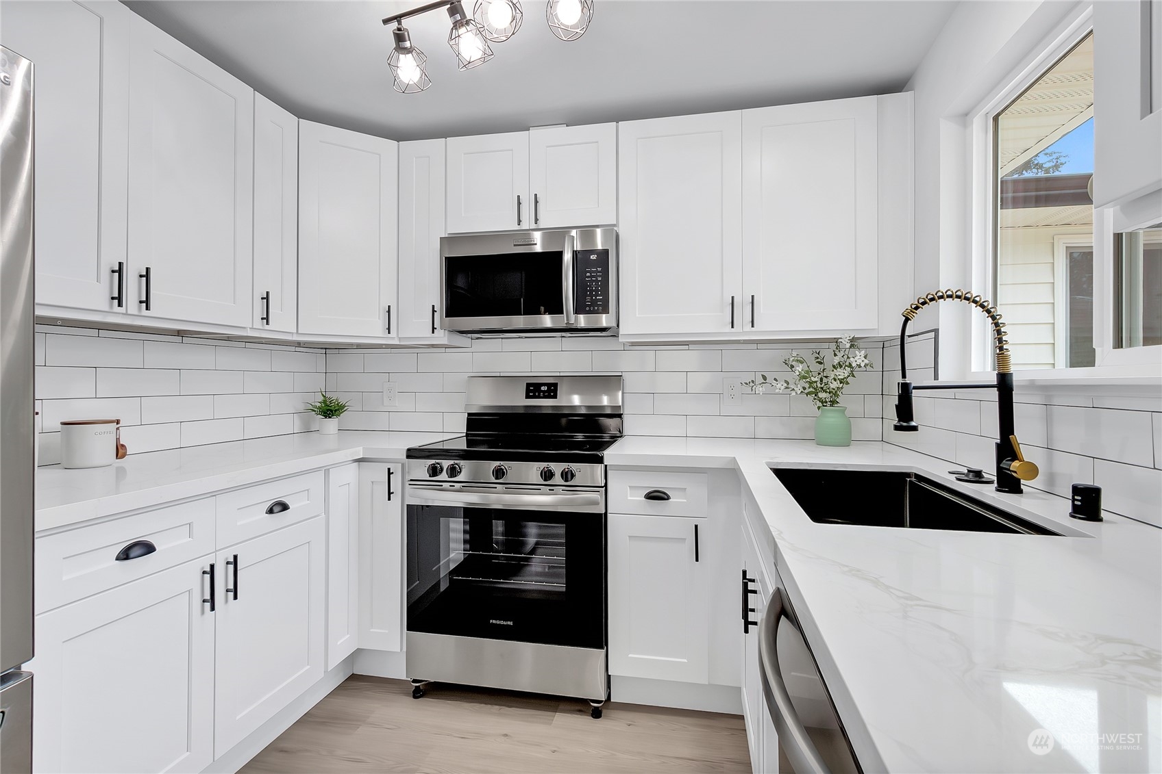 7232 S Wapato Street