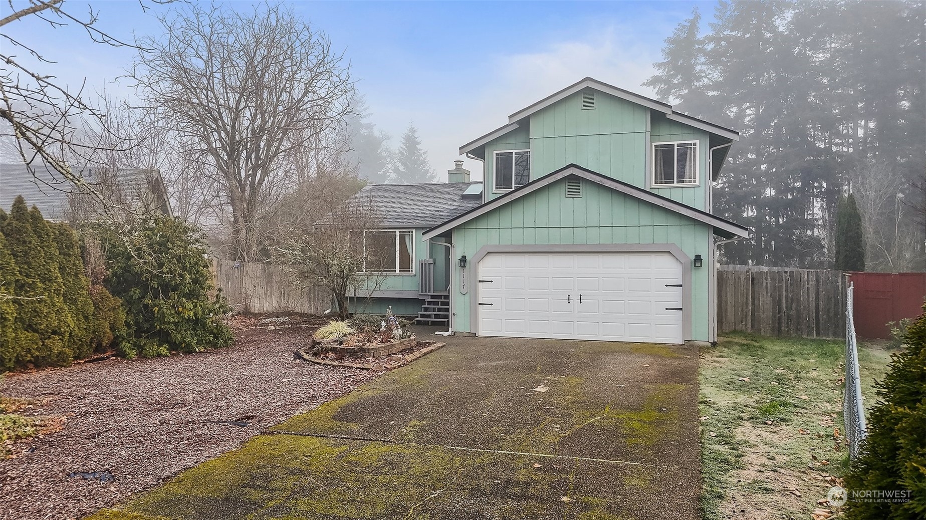 1117 Pinedrop Loop SE
