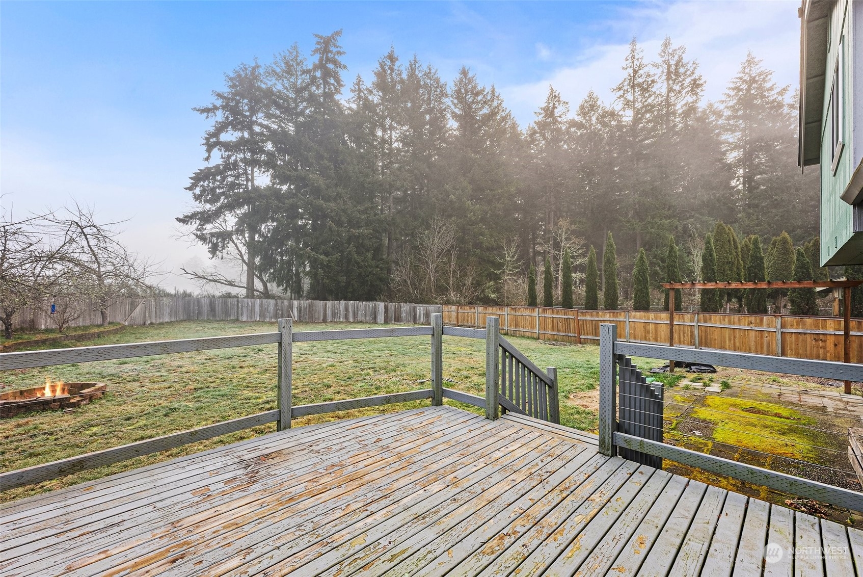 1117 Pinedrop Loop SE