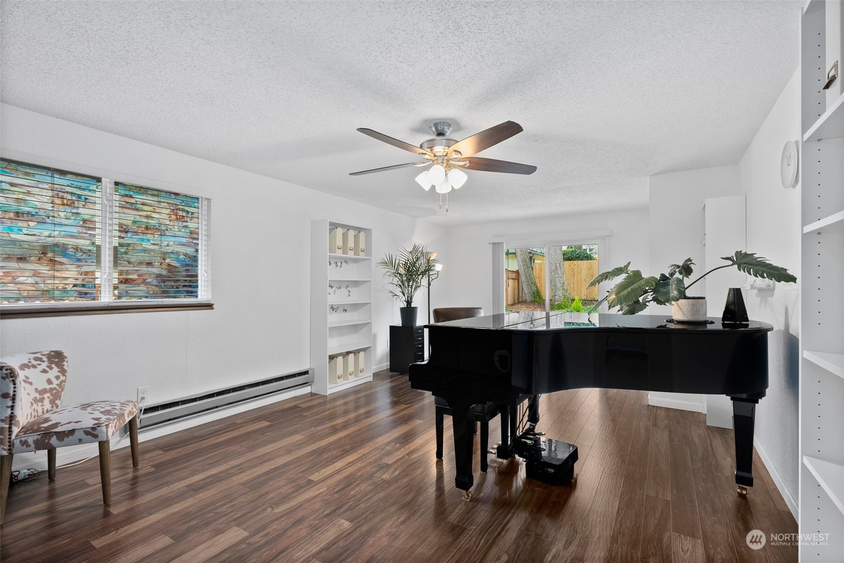 4936 Beverly Drive NE