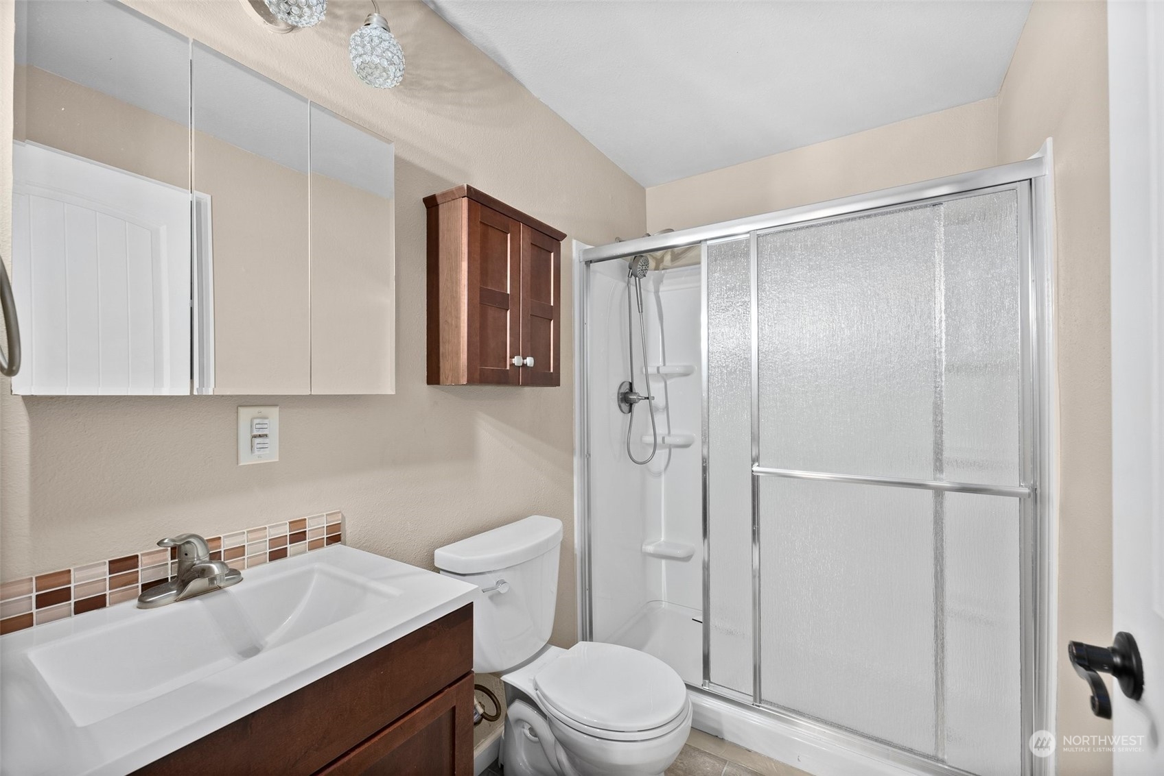 4936 Beverly Drive NE