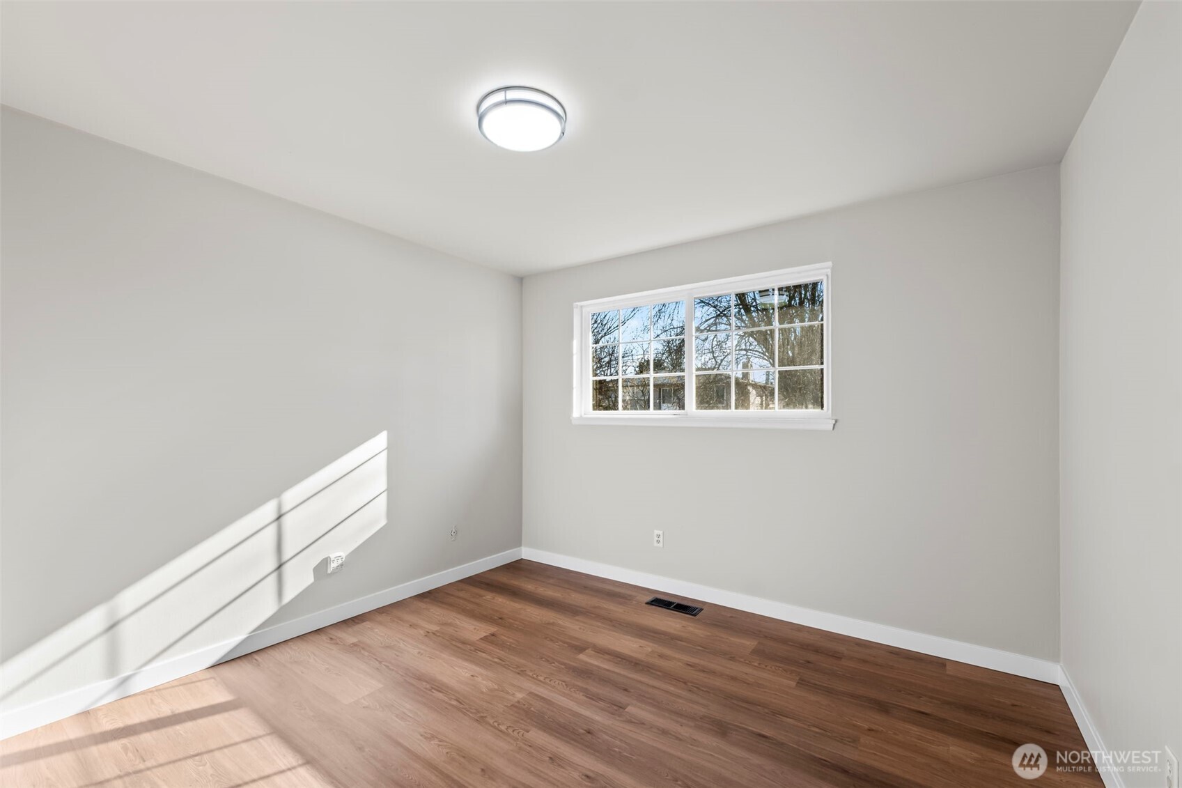 4262 S 290th Street